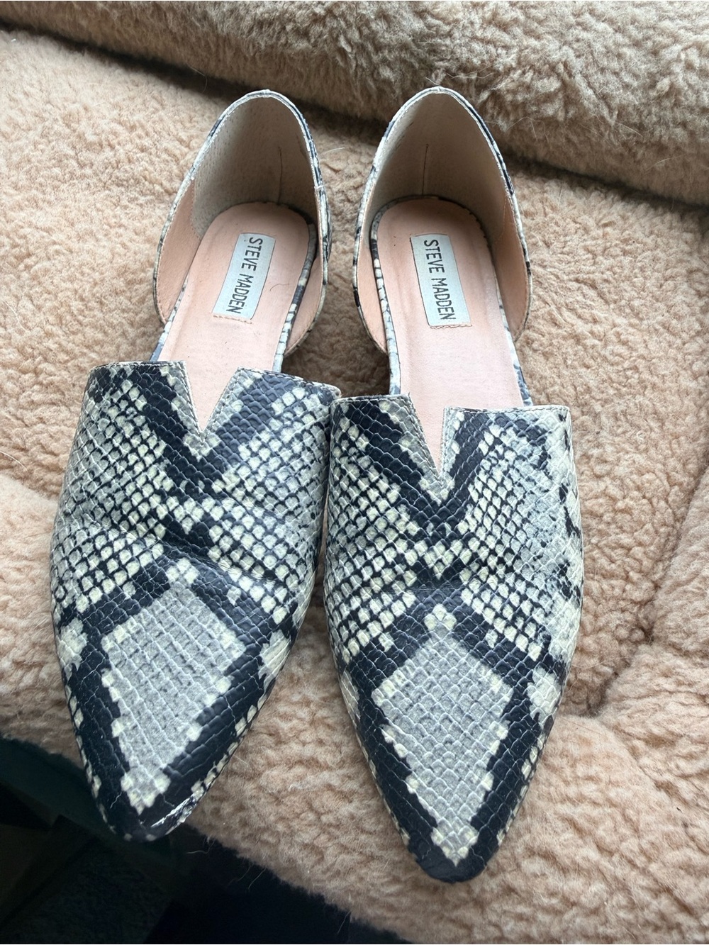 Steve Madden Snakeskin Print Pointed Toe D’Orsay Flats